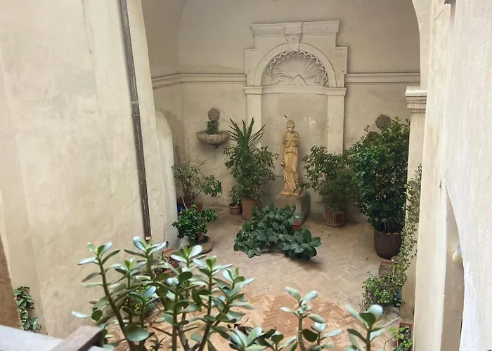 Little House In Trastevere